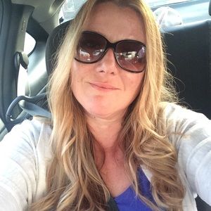 Meet your Posher, Virginia